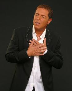 Clint Holmes at Harrah's