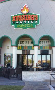 Hussong's Cantina - Boca Park location