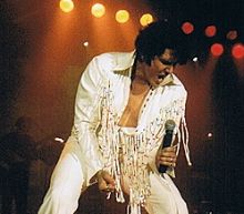 Johnny Fortuno as Elvis