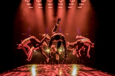 Sahara � Magic Mike LIVE